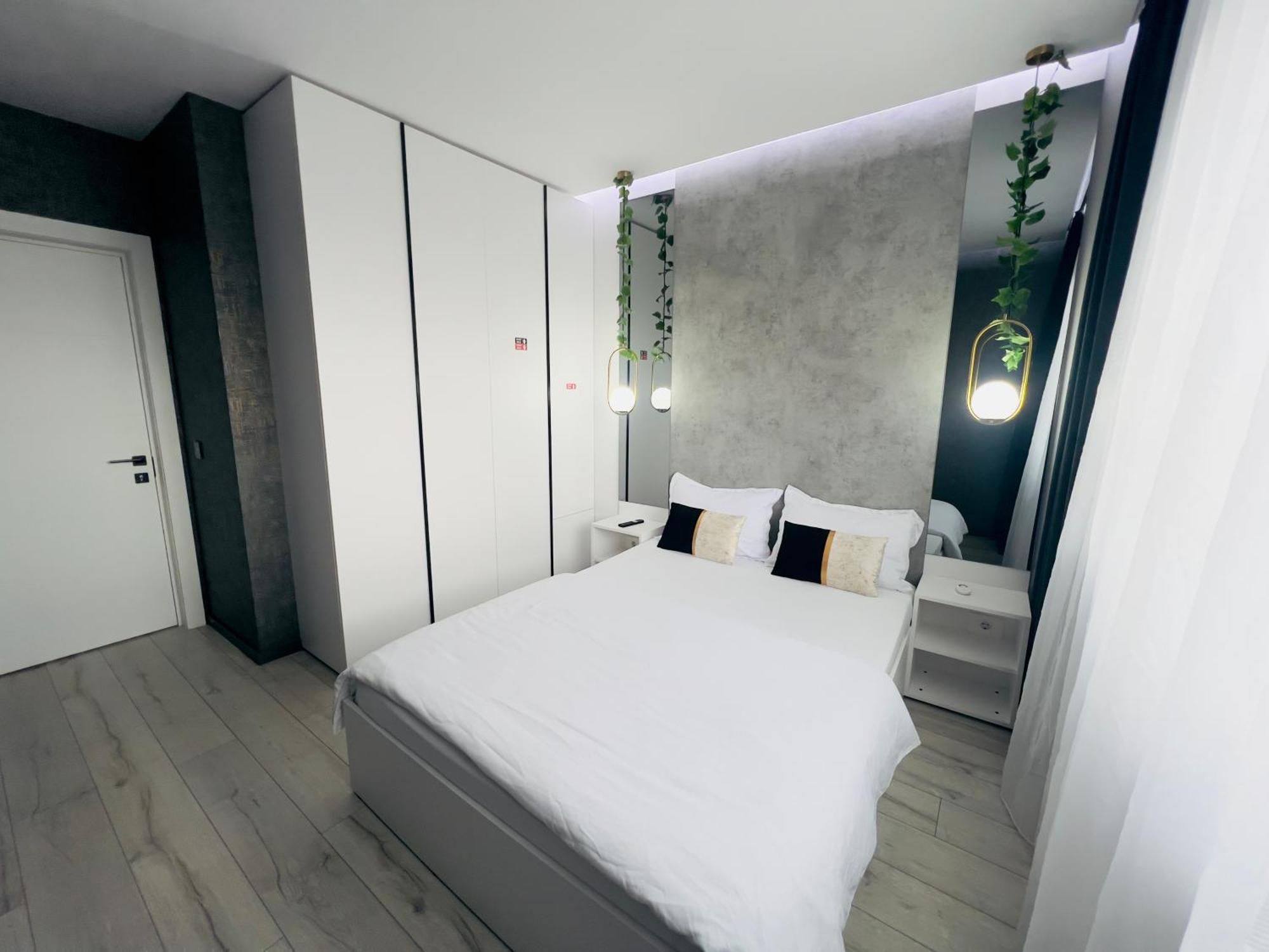 The Silver Grove Oradea Exterior photo